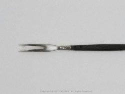 cutipol(クチポール)カトラリーのＧＯＡ/ブラックシルバーシリーズのフルーツフォーク