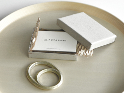 FUTAGAMI（フタガミ）の真鍮の栓抜き『三日月』