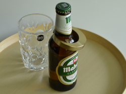 FUTAGAMI（フタガミ）の栓抜き