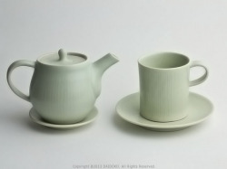 taro-cobo(タロウ工房)の作家（竹之内太郎）の器（陶器）green（グリーン）シリーズ「ポット・マグカップ」