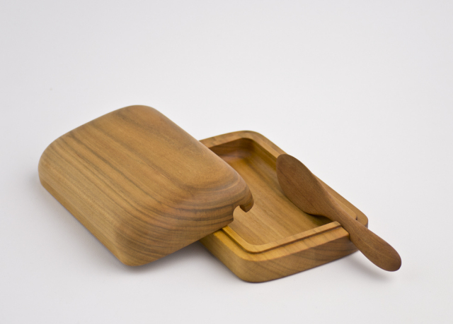 木製バターケース　（サクラ×サクラ）　木工作家：冨田聡子【工房COCO】　手作りの木のバターケース